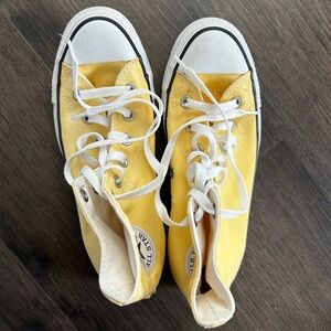Pastel Yellow High Top Converse - Size 7.5